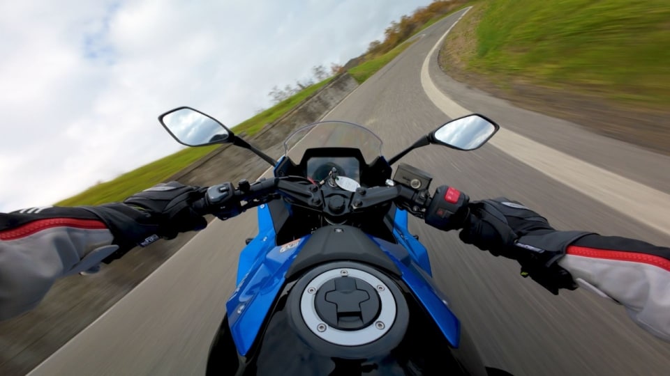 Guidare con il freddo: la guida ragionata